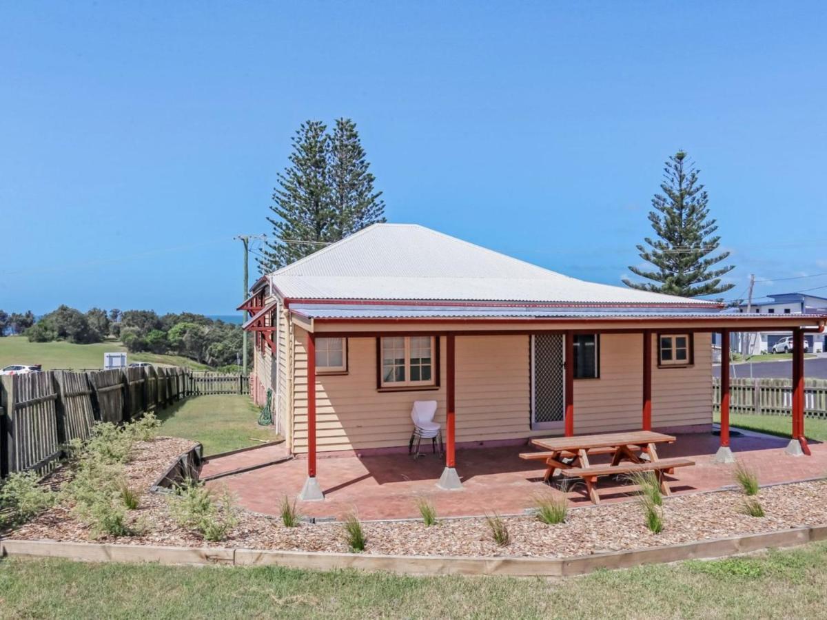 Reflections Yamba Lighthouse Cottages Bagian luar foto